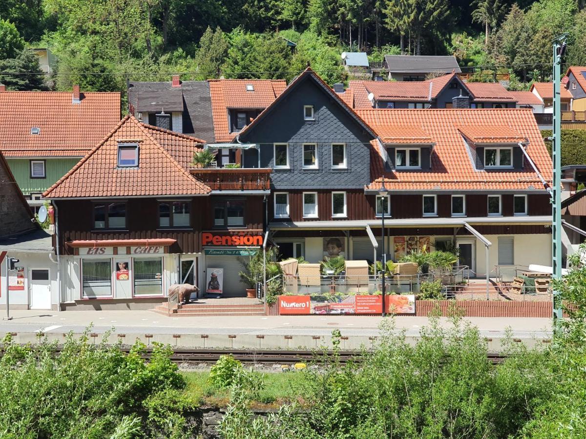 Numero1-Pension Und Cafe Rubeland Exterior foto